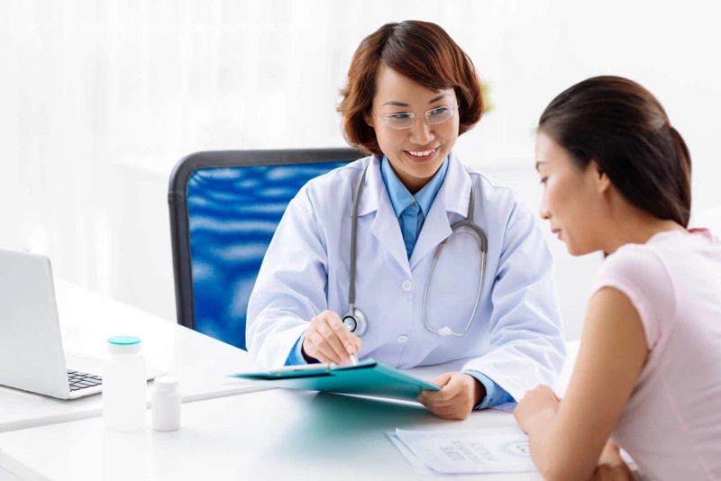 Những điều cần biết khi mua bảo hiểm sức khỏe - Nhà thuốc FPT Long Châu